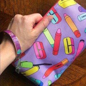 *Price drop! Clinique spring makeup & bag